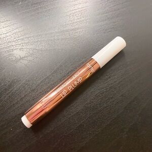 Brand new Tarte Maracuja Lip Plump Gloss - apple crisp
